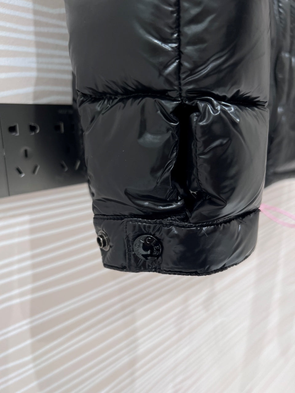 Moncler Black High-Gloss Short Down Jacket