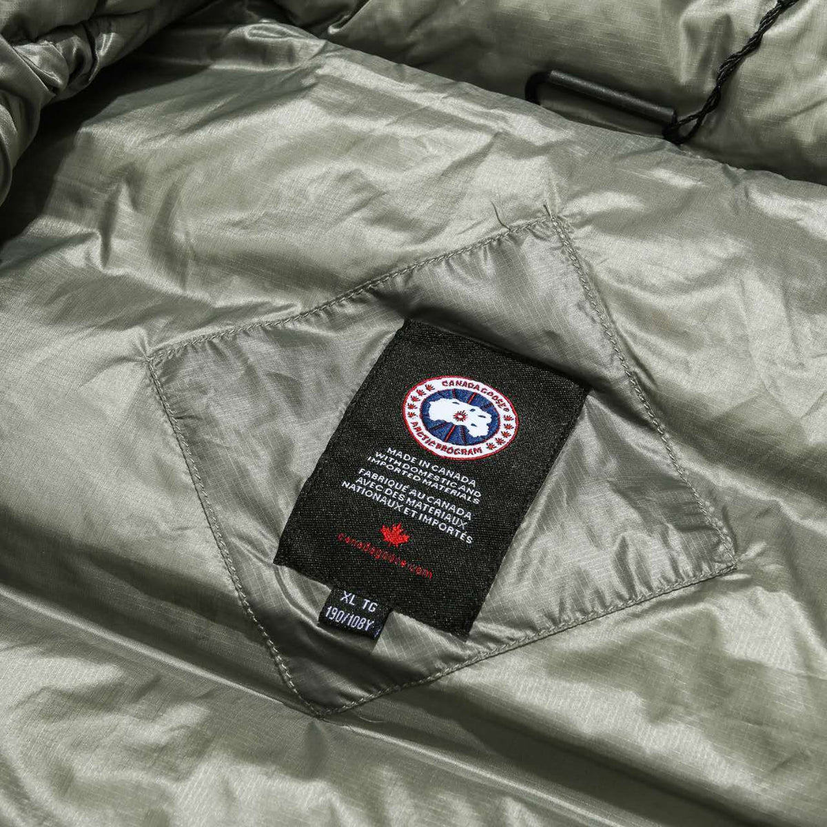 Canada Goose – Military Green – Packable Lightweight Down Jacket