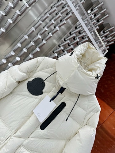 Moncler White Oversized-Baffle Hooded Short Down Jacket