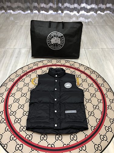 Canada Goose Black Down Puffer Vest
