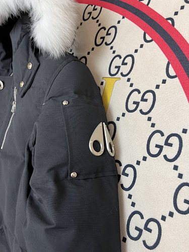 Moose Knuckles Black Short Down Parka