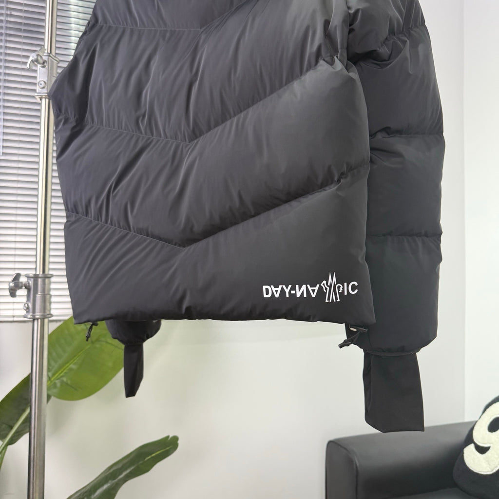 Moncler Grenoble Black Rochers de Naye Hooded Down Jacket