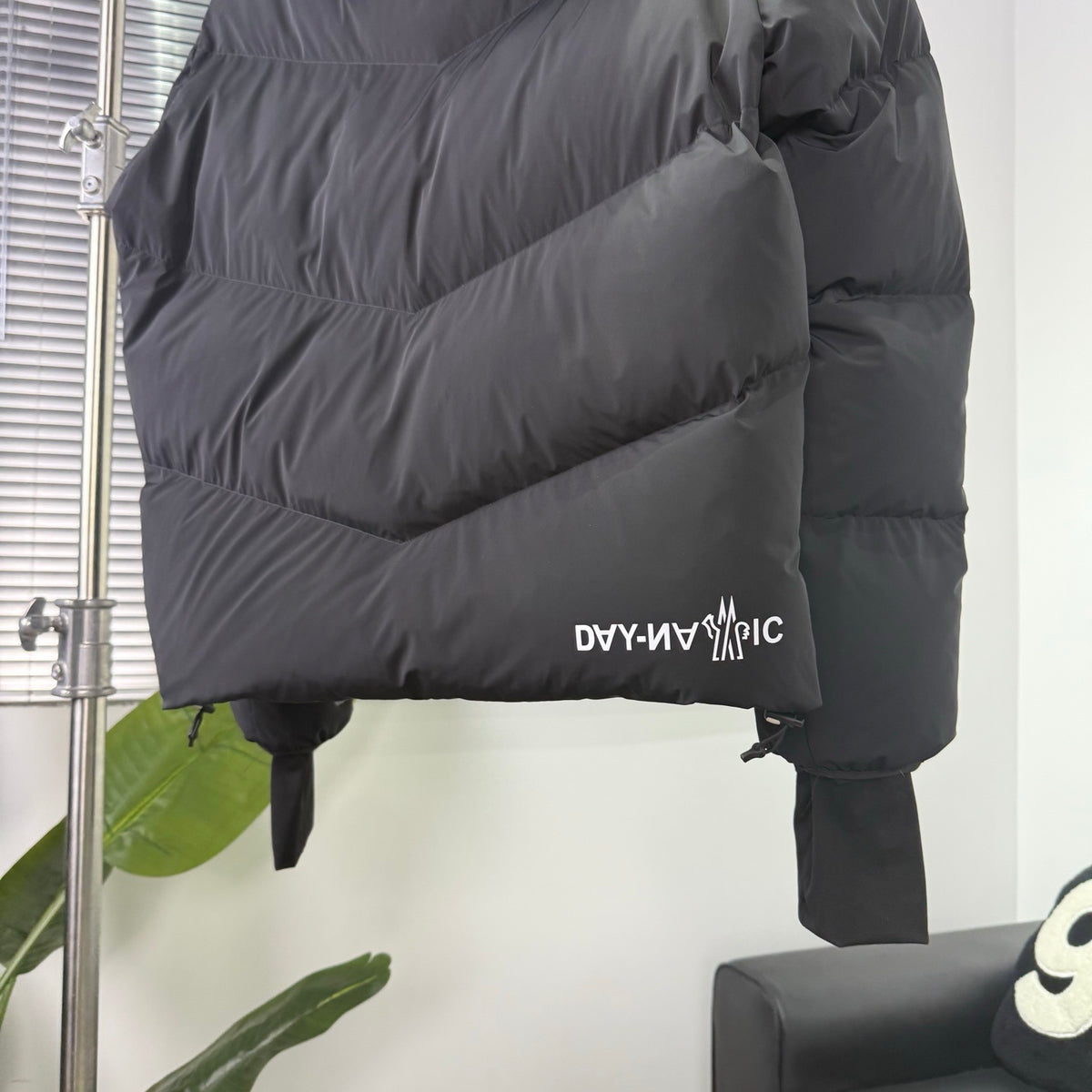 Moncler Grenoble Black Rochers de Naye Hooded Down Jacket