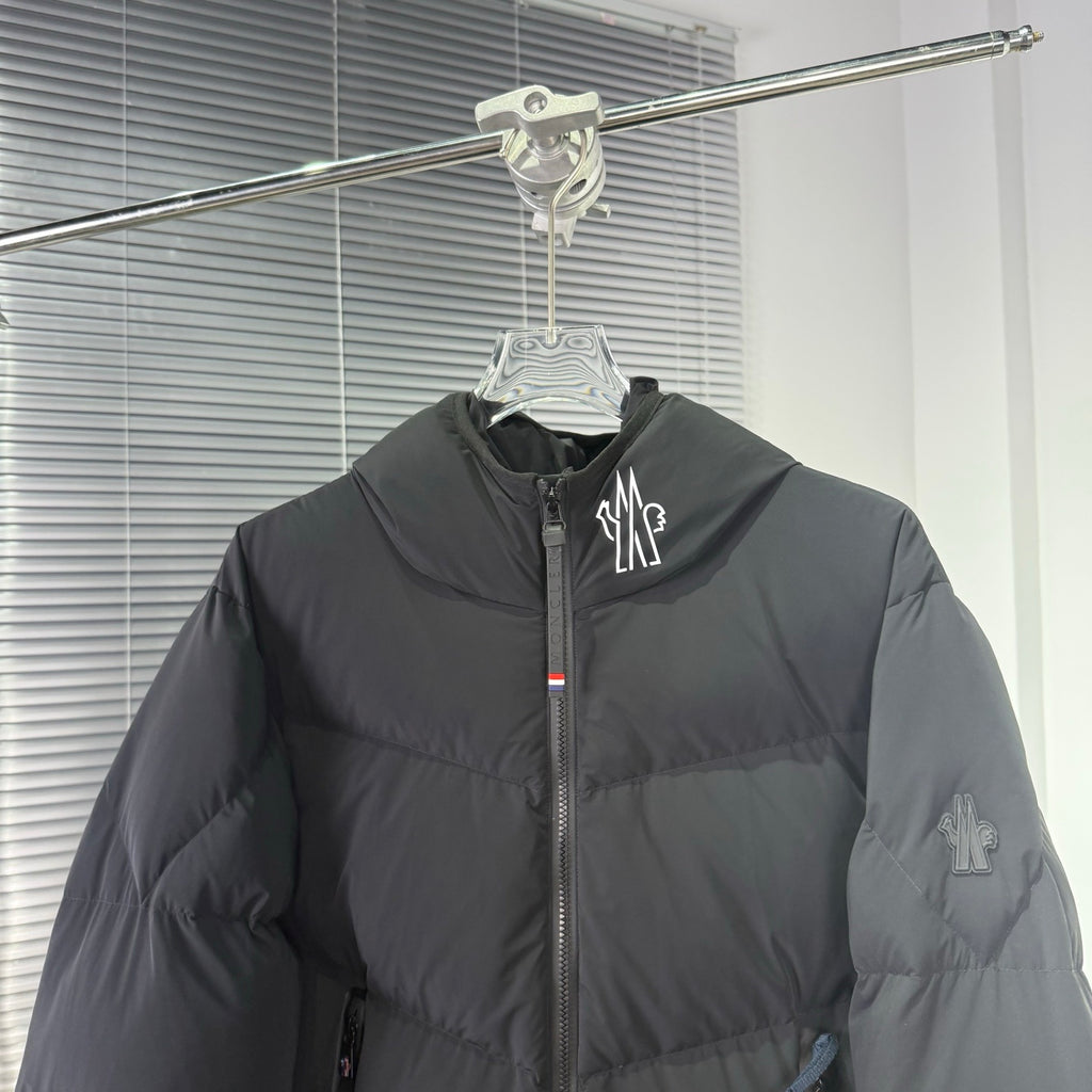 Moncler Grenoble Black Rochers de Naye Hooded Down Jacket