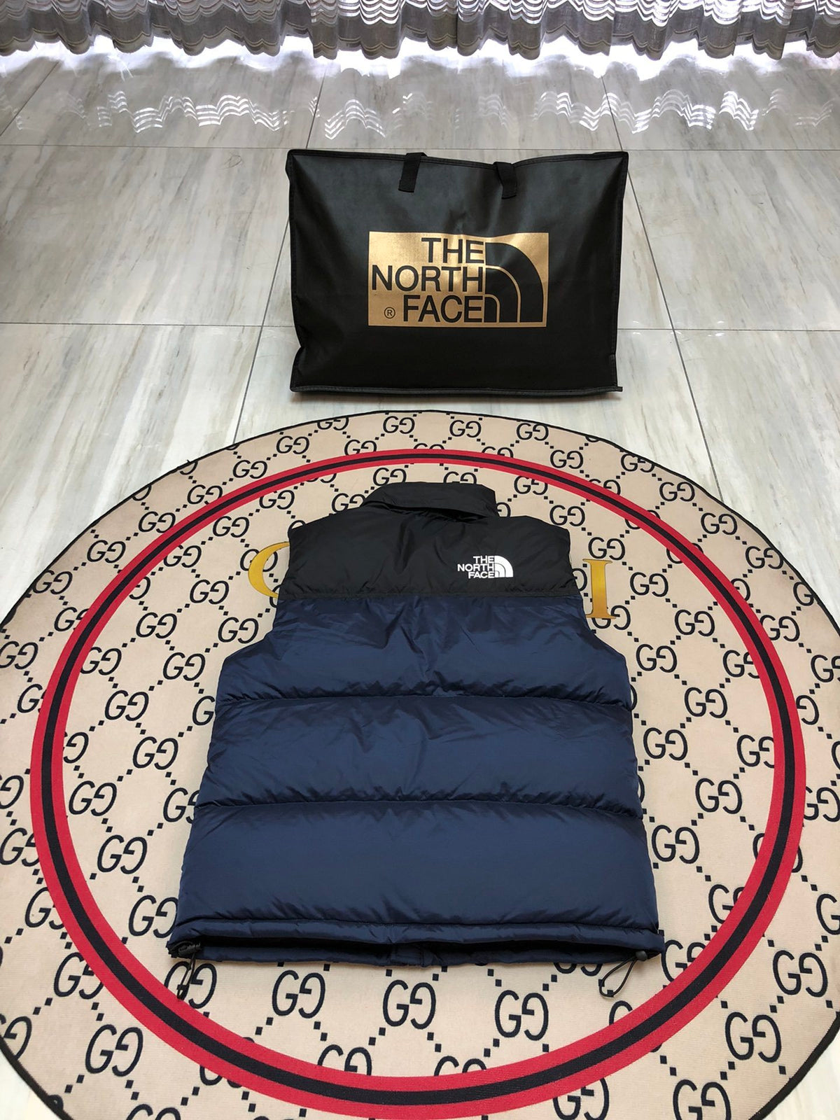 The North Face Navy Blue 700 Fill Puffer Vest