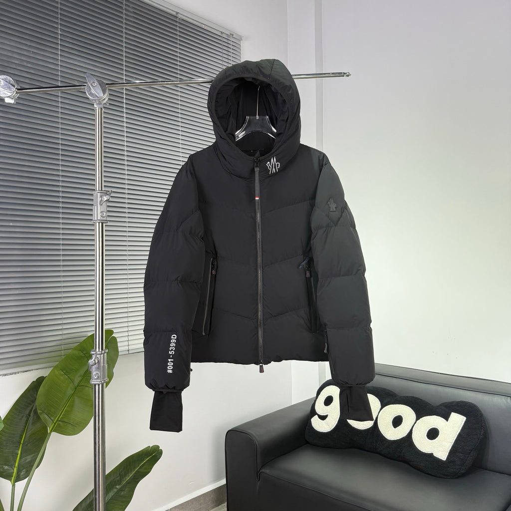 Moncler Grenoble Black Rochers de Naye Hooded Down Jacket