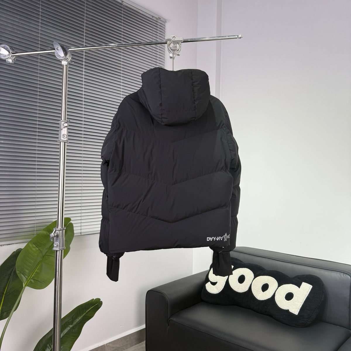 Moncler Grenoble Black Rochers de Naye Hooded Down Jacket
